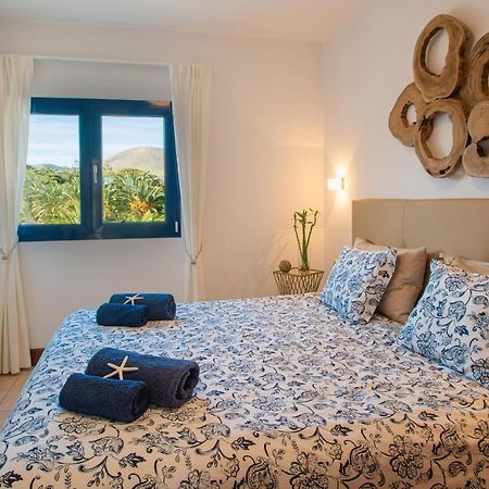 Frontline Villa 25, Modern Coastal Design With Amazing Views Puerto Calero Kültér fotó